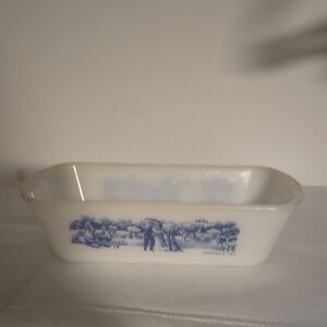 Vintage Currier And Ives Glasbake Loaf Pan